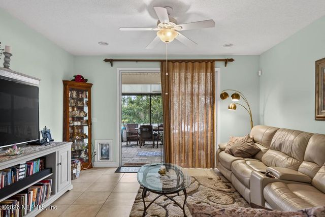 75104 MORNING GLEN Court, Yulee, FL 32097