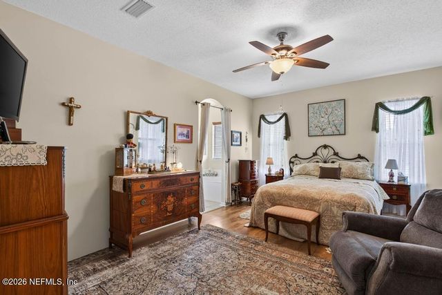 75104 MORNING GLEN Court, Yulee, FL 32097