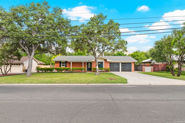413 GLADIOLA LN, Castle Hills, TX 78213