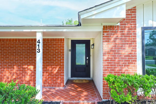 413 GLADIOLA LN, Castle Hills, TX 78213
