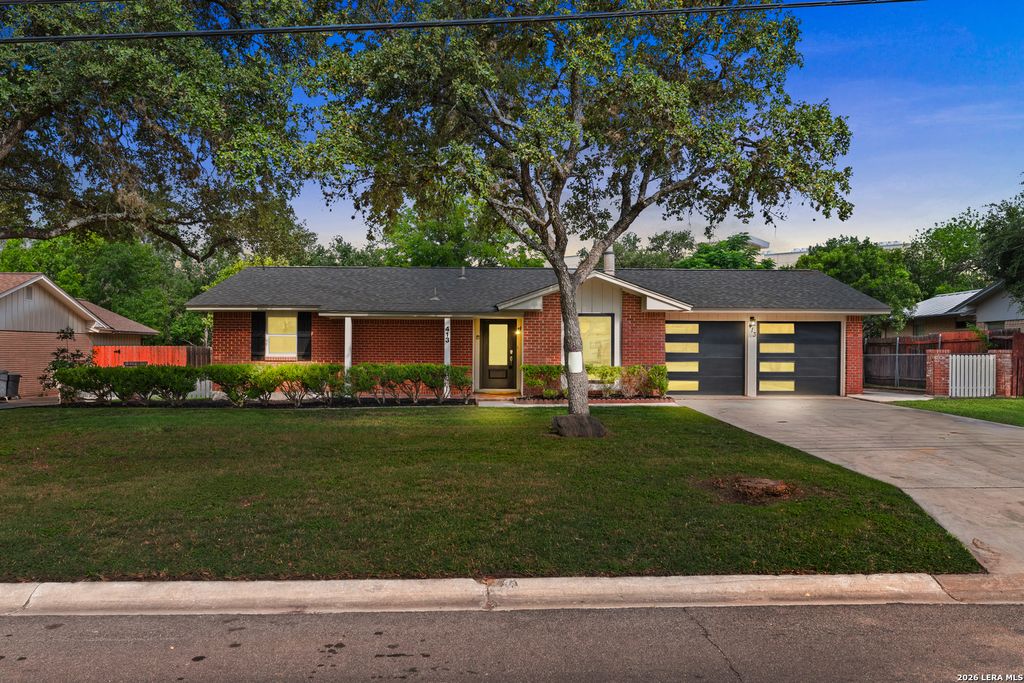 413 GLADIOLA LN, Castle Hills, TX 78213