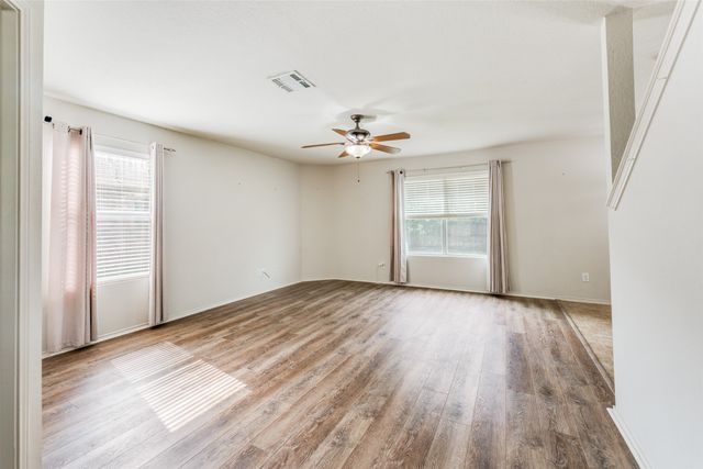 721 Redwing Drive, Saginaw, TX 76131