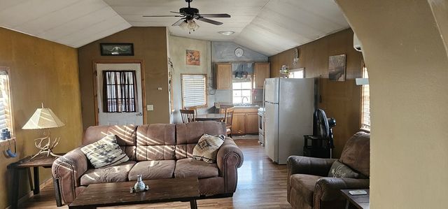 3101 E Este Road, Terlingua, TX 79852