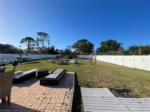 3711 Tangelo DR, St. James City, FL 33956