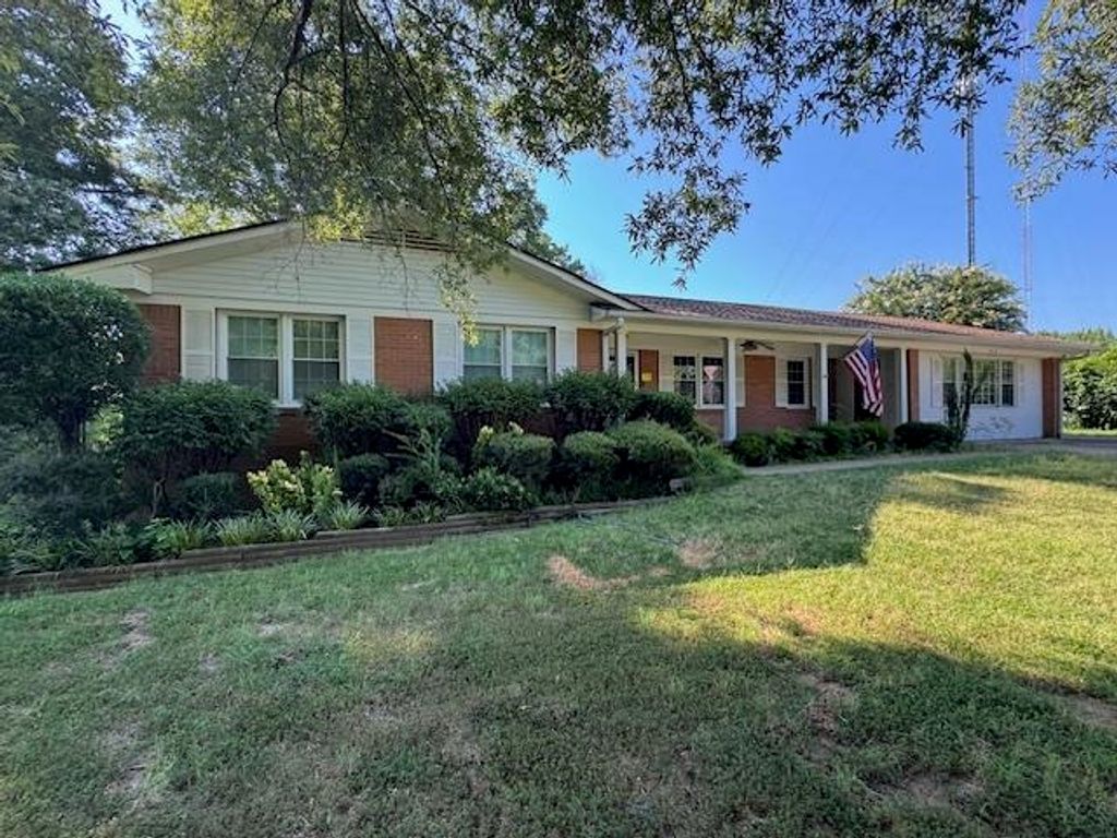 1912 KIMBROUGH DR, Covington, TN 38019