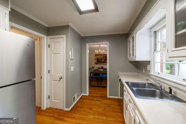 140 Rollingwood Drive, Athens, GA 30605