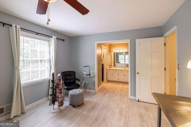 140 Rollingwood Drive, Athens, GA 30605