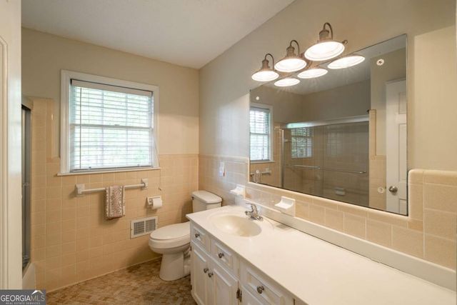 140 Rollingwood Drive, Athens, GA 30605