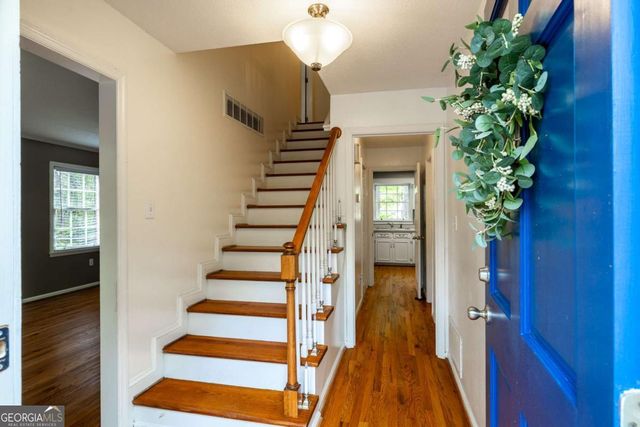 140 Rollingwood Drive, Athens, GA 30605