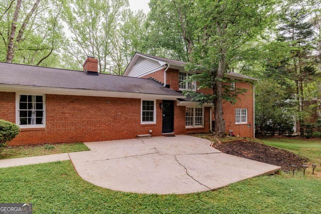 140 Rollingwood Drive, Athens, GA 30605