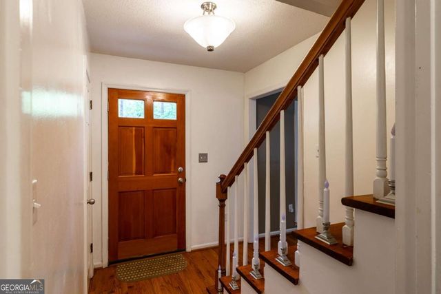 140 Rollingwood Drive, Athens, GA 30605