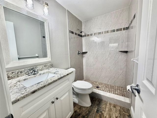 6318 LYNN ROAD, Tampa, FL 33625