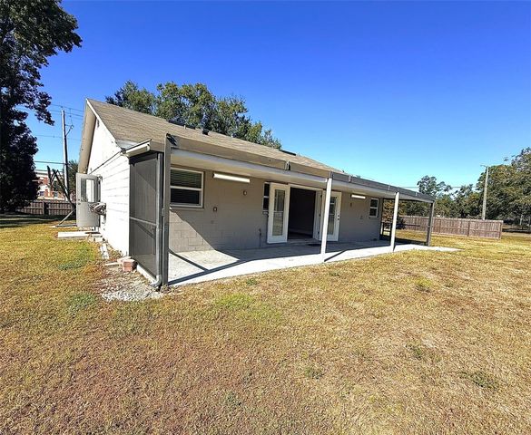 6318 LYNN ROAD, Tampa, FL 33625