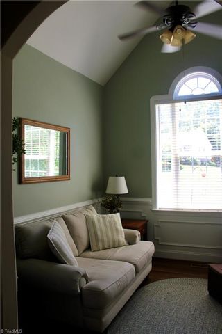 364 Morning Side Drive, Winston-salem, NC 27107