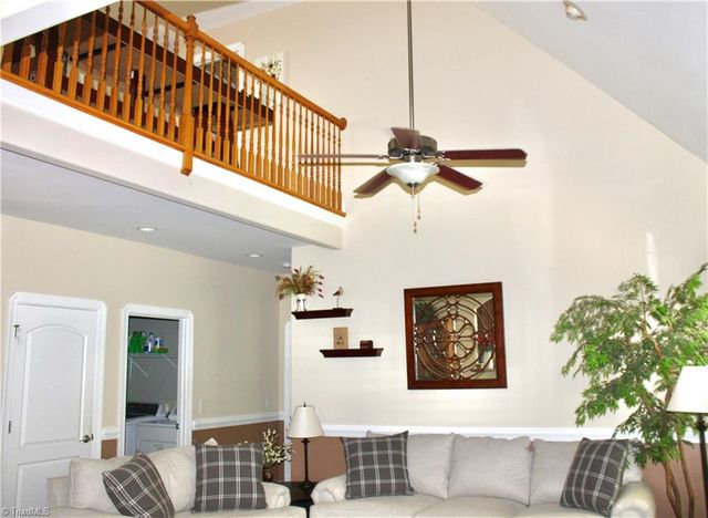 364 Morning Side Drive, Winston-salem, NC 27107
