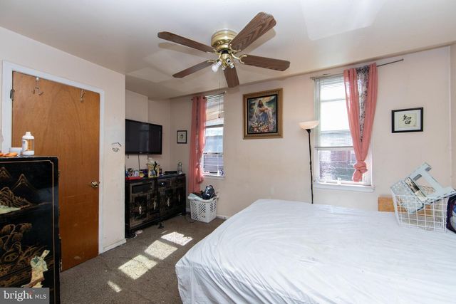 922 S 18TH ST, Philadelphia, PA 19146