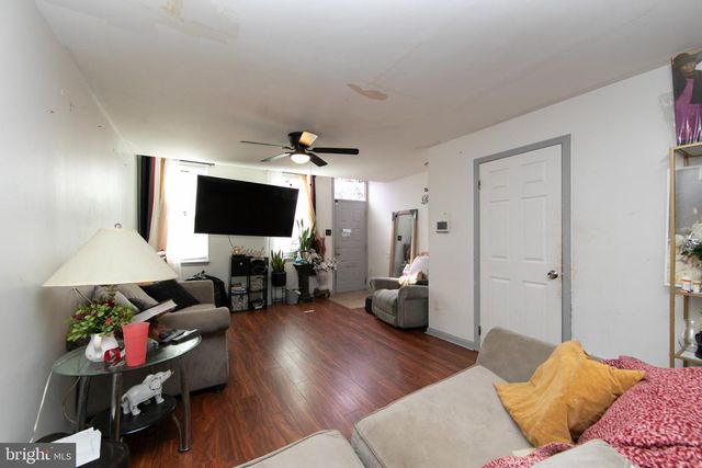 922 S 18TH ST, Philadelphia, PA 19146