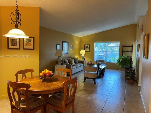 7331 SW 149th Ct, Miami, FL 33193