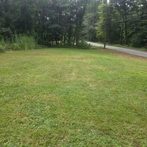 9 Richardson Corner Road, Charlton, MA 01507