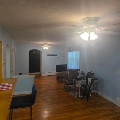 9 Richardson Corner Road, Charlton, MA 01507