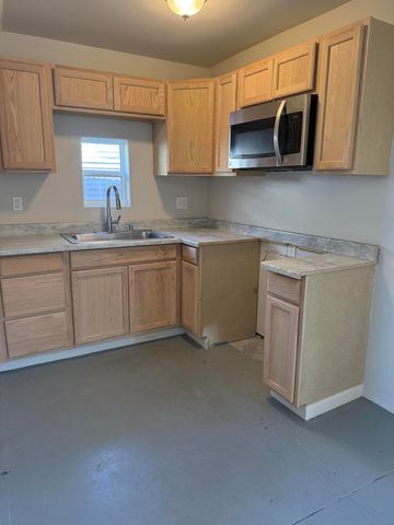 53 N Prospect Street, Porterville, CA 93257