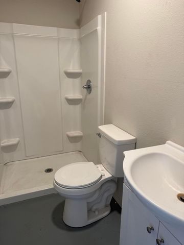 53 N Prospect Street, Porterville, CA 93257