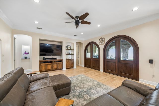 430 Stone Canyon Drive, Sunnyvale, TX 75182