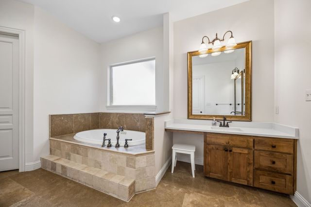 430 Stone Canyon Drive, Sunnyvale, TX 75182