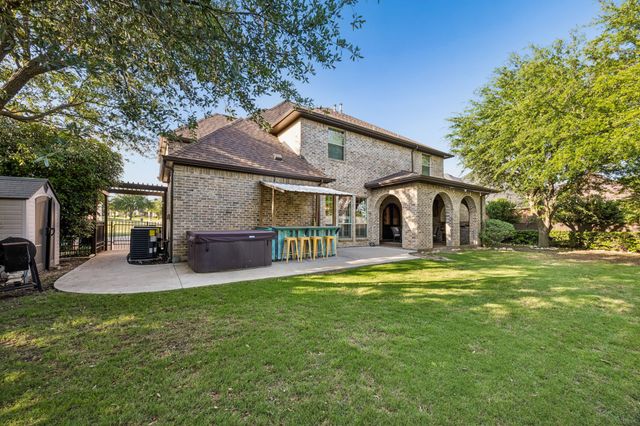 430 Stone Canyon Drive, Sunnyvale, TX 75182