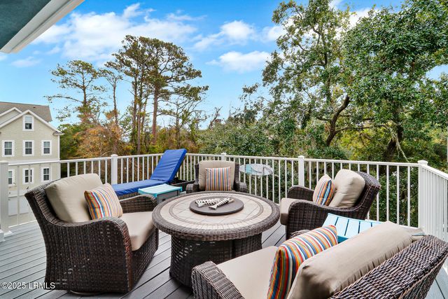 130 Sandcastle Court, Hilton Head Island, SC 29928