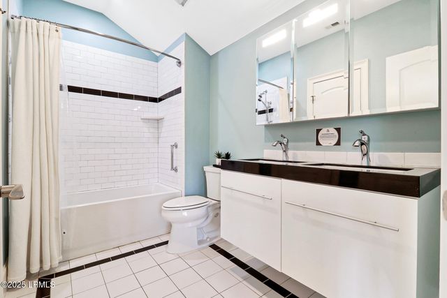 130 Sandcastle Court, Hilton Head Island, SC 29928