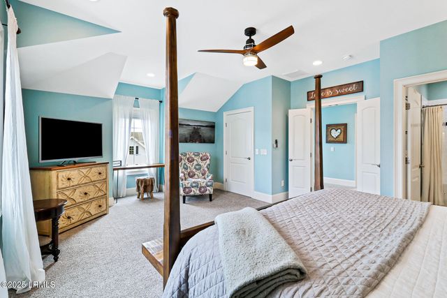 130 Sandcastle Court, Hilton Head Island, SC 29928