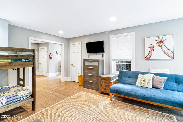 130 Sandcastle Court, Hilton Head Island, SC 29928