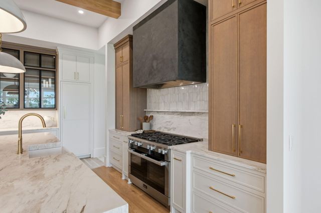 925 Fish Camp Road, Charleston, SC 29492