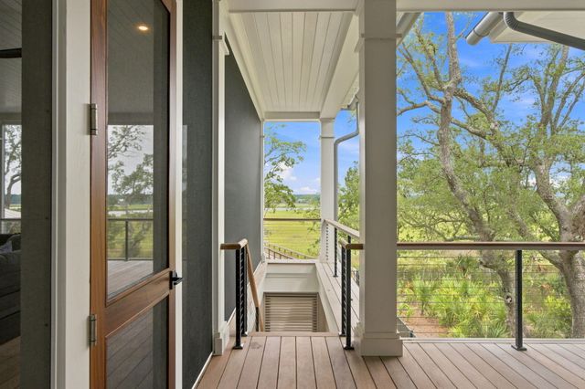 925 Fish Camp Road, Charleston, SC 29492