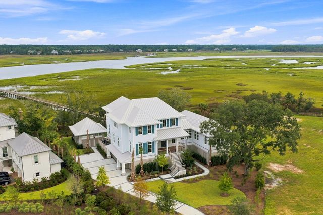 925 Fish Camp Road, Charleston, SC 29492