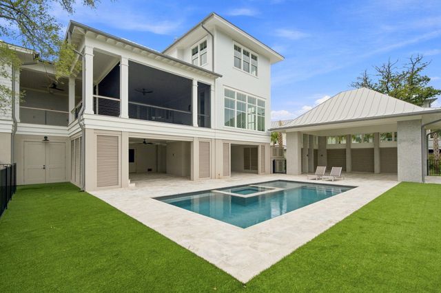 925 Fish Camp Road, Charleston, SC 29492