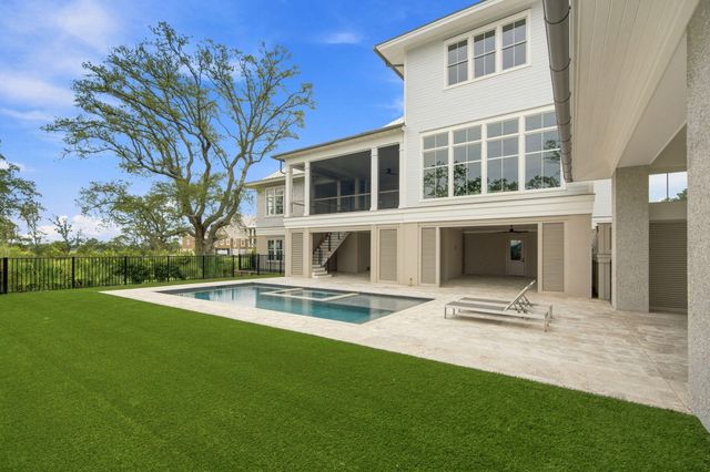 925 Fish Camp Road, Charleston, SC 29492