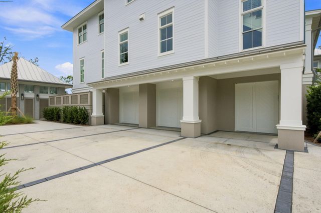 925 Fish Camp Road, Charleston, SC 29492