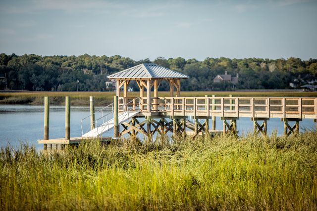 925 Fish Camp Road, Charleston, SC 29492