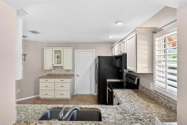 2744 GRESHAM AVENUE, The Villages, FL 32162