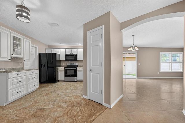2744 GRESHAM AVENUE, The Villages, FL 32162