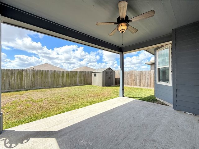 9533 Sedalia Trai, Corpus Christi, TX 78410