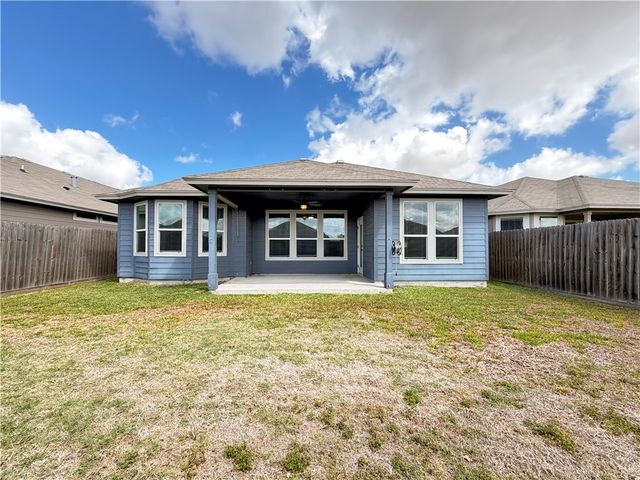 9533 Sedalia Trai, Corpus Christi, TX 78410