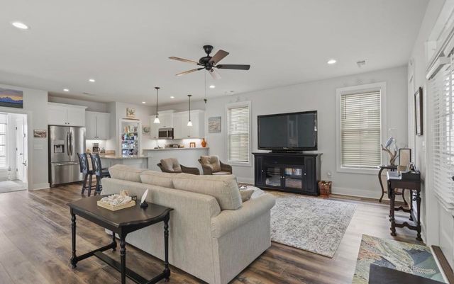 16 Lazy Hammock Trail, Pawleys Island, SC 29585