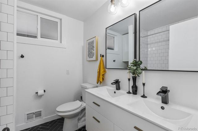 2234 S Stuart Street, Denver, CO 80219