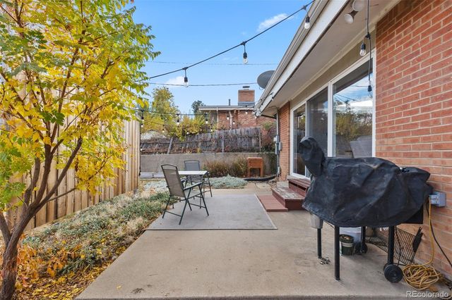 2234 S Stuart Street, Denver, CO 80219