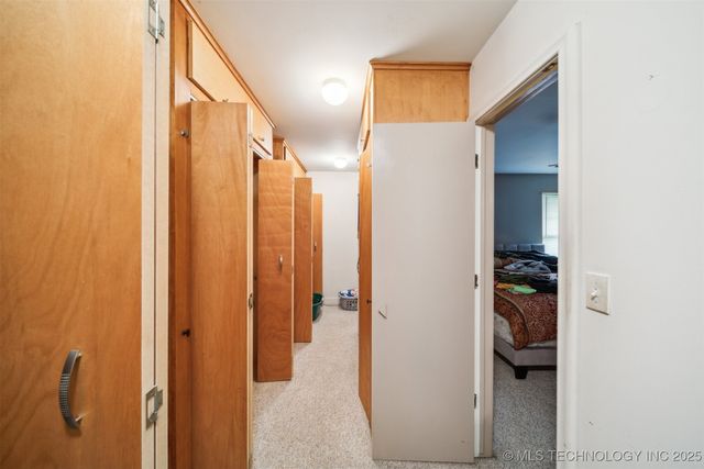 1525 N College Avenue, Tulsa, OK 74110