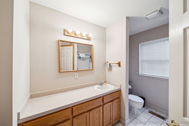 1525 N College Avenue, Tulsa, OK 74110