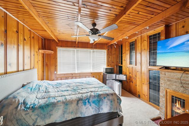 1525 N College Avenue, Tulsa, OK 74110